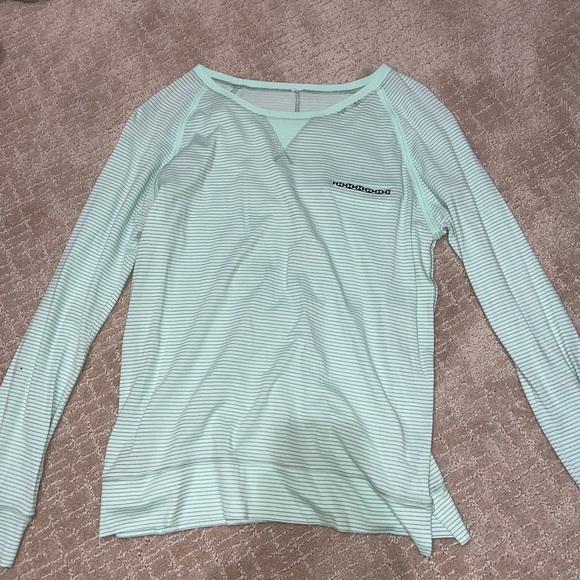 lululemon long sleeve - Picture 1 of 2